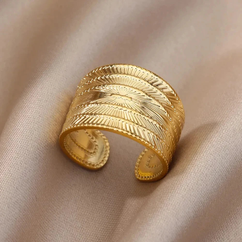 Stainless Steel Cocktail Ring | 316L Gold-Tone | Fade-Resistant Luxury | Women & Couples