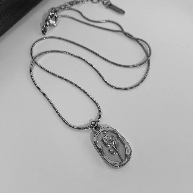 Roestvrij staal mode metalen tulp roos hanger ketting prachtige charme kraag ketting waterdichte sieraden dames sieraden