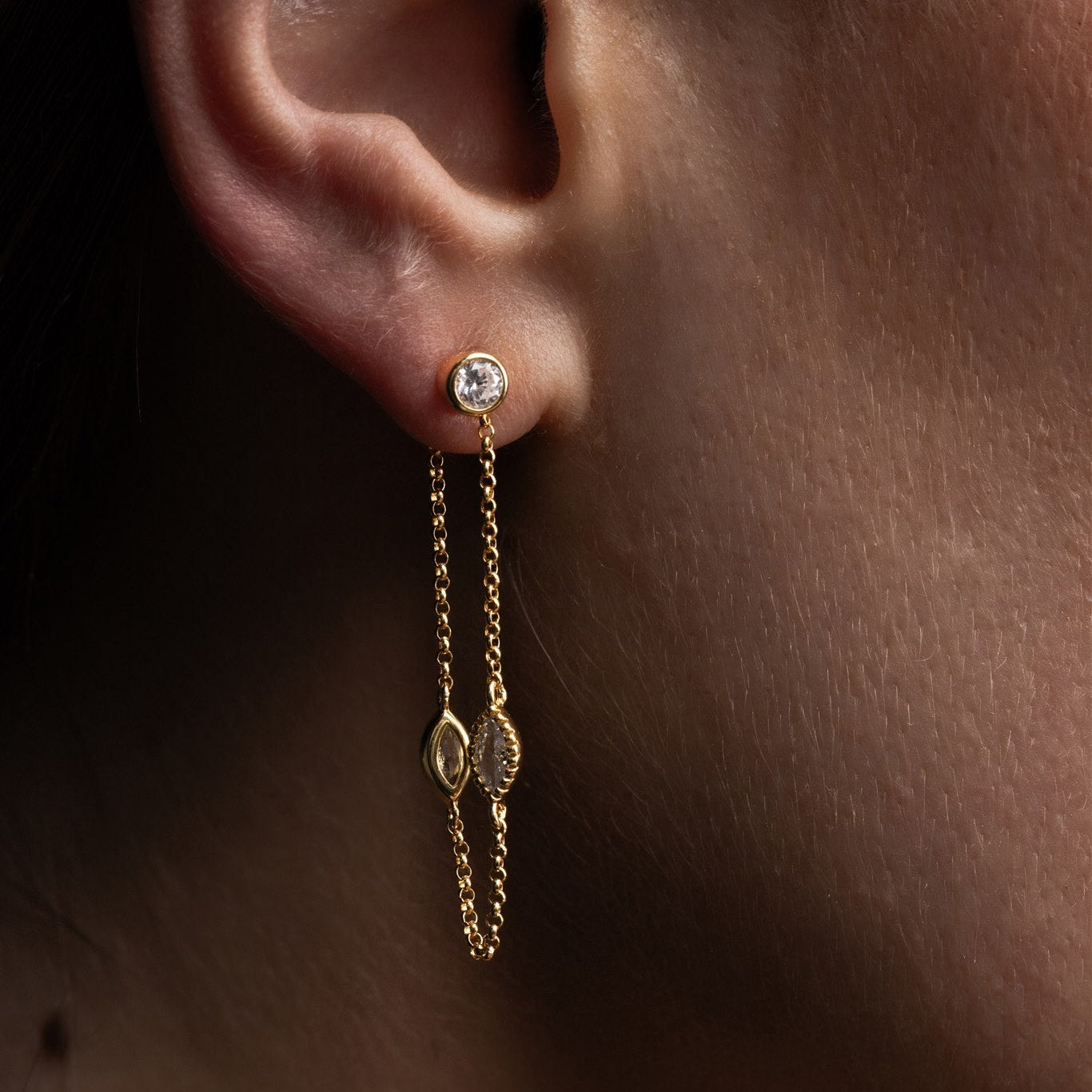 Luna Studs